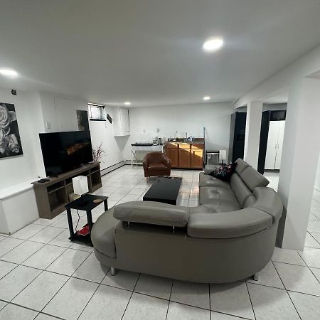 Cozy Spacious Guest Suite Englewood Exteriér fotografie